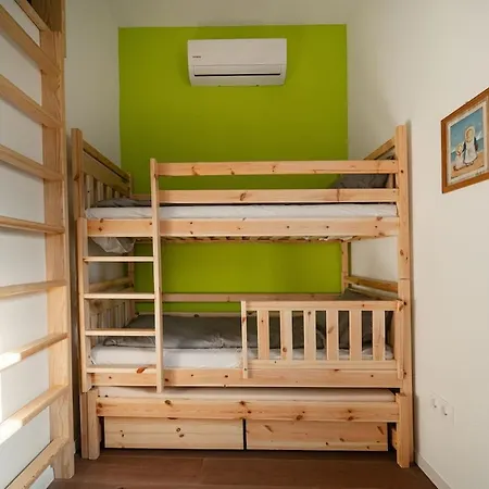 Bakali Nyaraló